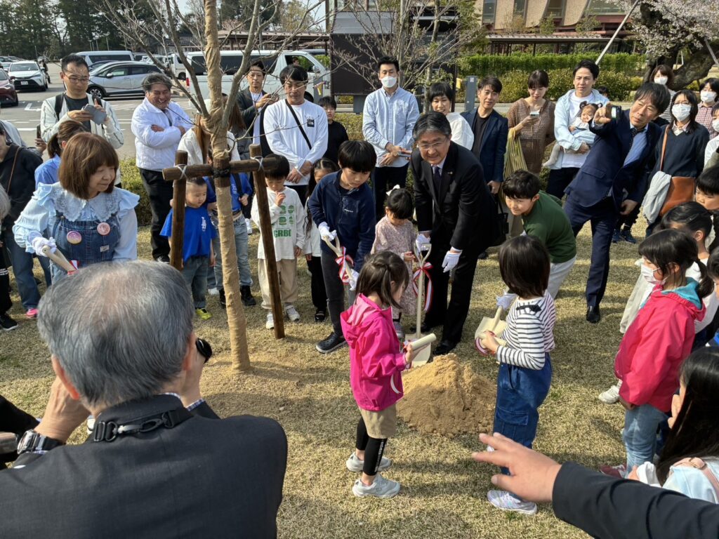 令和7年4月12日能登復興環境支援事業　イルカさんと環境といのちについて考えよう