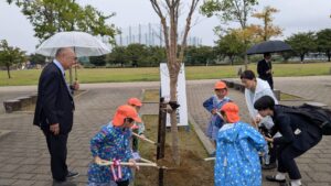 令和7年10.14 第29回 植樹式